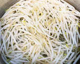 たっぶりもやしとちくわの中華サラダ作り方4写真