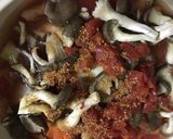 ひらたけと鶏で、和風トマト鍋作り方4写真