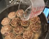 玉ねぎ炒めなし　簡単煮込みハンバーグ作り方8写真