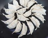 キャベツで作る無限に食べれる！梅餃子作り方11写真