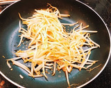モヤシと一緒に！てりやきハンバーグ作り方2写真