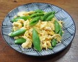 スナップエンドウコンソメ風味の卵炒め作り方5写真