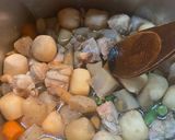 里芋と鶏もも肉の煮物作り方13写真