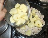 基本の鶏ひき肉の肉じゃが♪簡単作り方8写真