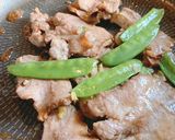 牛タンと絹さやのポン酢炒め作り方7写真