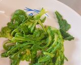 簡単！春菊の鰹節と辛子和え物作り方5写真