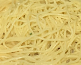 春菊と残り物野菜で【簡単】かた焼きそば作り方9写真