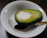 ディックのアボカドの食べ方__Mr Dick's simple recipe : Avocado作り方3写真