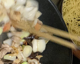 春菊と残り物野菜で【簡単】かた焼きそば作り方13写真