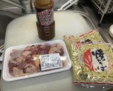 味噌ダレと親鳥が決めて　蒜山焼きそば作り方1写真