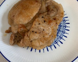 厚切り豚ロース肉の甘酢炒め煮作り方1写真