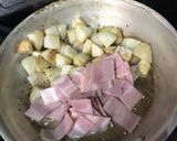 簡単おつまみ！里芋、ベーコンの青唐和え作り方3写真