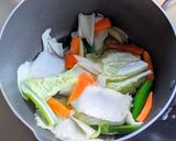 豚バラ肉とたっぷり野菜のトックスープ作り方4写真
