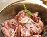 コラーゲンたっぷり！鶏肉の赤ワイン煮込み作り方4写真