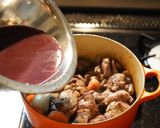 コラーゲンたっぷり！鶏肉の赤ワイン煮込み作り方6写真