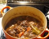 コラーゲンたっぷり！鶏肉の赤ワイン煮込み作り方8写真
