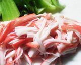 簡単！カニかまとチンゲン菜の玉子炒め作り方2写真