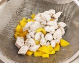 パプリカと鶏ささ身の梅和え作り方3写真