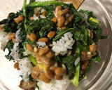 納豆と春菊の胡麻和えのご飯作り方3写真