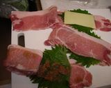 豚カツinしそ梅・チーズ♪作り方1写真