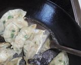 餃子(鉄フライパン)作り方15写真
