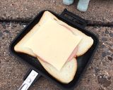 ホットサンドメーカーでクロックムッシュ作り方2写真