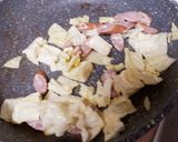 ウインナーとキャベツのマヨ醤油焼きうどん作り方2写真