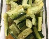 100度の熱い油をジュワッときゅうり作り方5写真