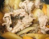 豚肉の肉じゃが●４つの具材のカルテット作り方4写真