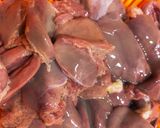 焼肉のたれで鳥レバーニラ炒め作り方1写真