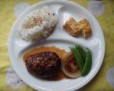 生姜焼きのたれをかけた☆ハンバーグ♪作り方4写真
