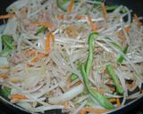 簡単野菜たっぷり☆焼きビーフン作り方2写真