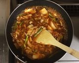 超簡単☆こく旨しょう油甘辛キムチラーメン作り方5写真