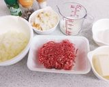 【節カロ】玉ねぎたっぷり豆腐ハンバーグ作り方1写真