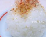 塩むすびに、パラっとおかか・七味。作り方3写真
