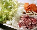 冷蔵庫の余り物であんかけ焼きそば☆作り方1写真