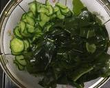 きゅうりとわかめ、カニカマで酢の物作り方3写真