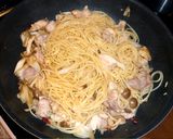 鶏肉とねぎのペペロンチーノ♪作り方7写真