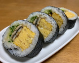 穴子（鰻）と胡瓜と卵焼きde海苔巻き♡作り方9写真