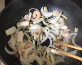 ニンニク香る！シーフードミックスパスタ作り方2写真