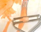 フォークで簡単♫短い野菜等のピーラー作り方4写真