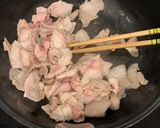 サツマイモが決め手！「食べる」豚汁作り方5写真