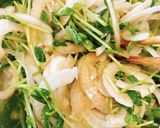 さっぱり☆新玉ねぎと豆苗の和風サラダ作り方3写真