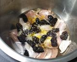 ホットクックで鶏ももとプルーンのワイン煮作り方3写真
