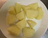 キャベツとじゃがいもの豚ひき肉ソース作り方3写真