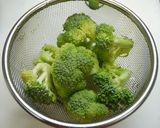 レンジで簡単！お弁当☆ブロッコリーチーズ作り方1写真
