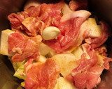 豚肉とキャベツのとろとろ洋風煮込み作り方1写真