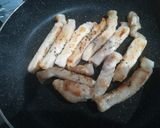 簡単!朝食に!豚ロースで目玉焼き作り方1写真