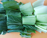 レンジで2分！青梗菜とカニカマの旨塩和え作り方1写真