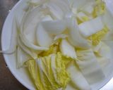 白菜と玉ねぎの味噌汁♪作り方1写真